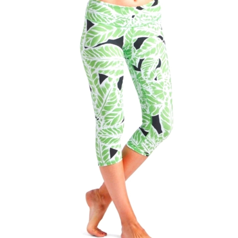 ALO‎ Yoga Airbrush Capri Leggings In Palm Springs Women's Size Small